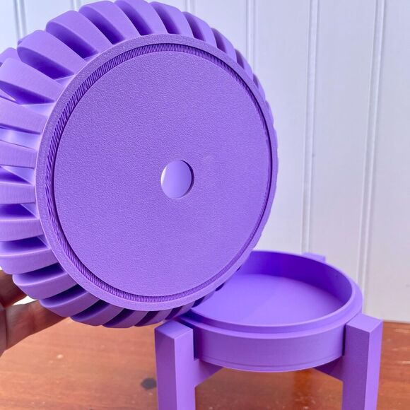 The Daso Indoor Planter Pot with Drainage Tray & Stand, Houseplants - Picture 6 of 10